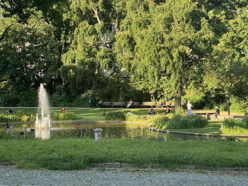 Liebevoll sanierte 2-Zimmer Wohnung an der Weberwiese — photo 1